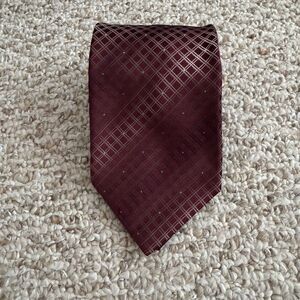 Kenneth Cole Reaction Checker Diamond Pattern Tie Silk Red‎ 3.75x57